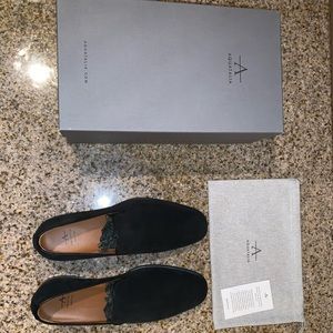 Mens dress shoes, Loafers, Black Suede Size 10